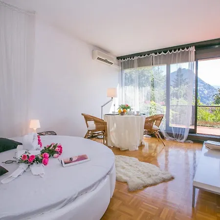 Luxury - Happy * Lugano